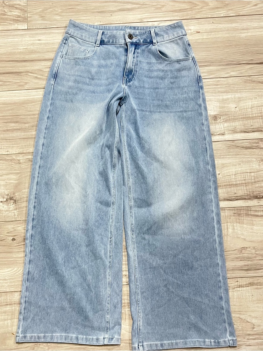 HALARA  Medium Petite Light Wash Wide Leg Jeans